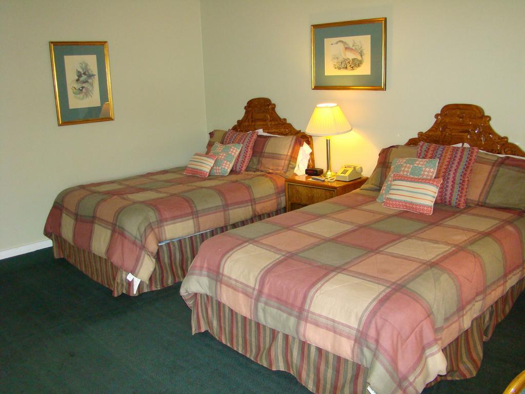 Happy Trails Motel Ludlow Oda fotoğraf